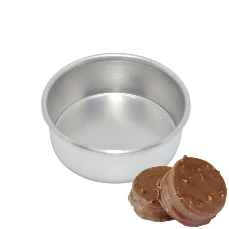 Forma-de-Aluminio-Redonda-Com-Cordao-para-Pao-de-Mel-N.-3-Ref.-0641-Caparroz--12-unidades-