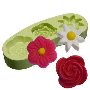 Molde de Silicone Flores com Rosa 3 Cavidades 1352 Acquacolor (01UND)