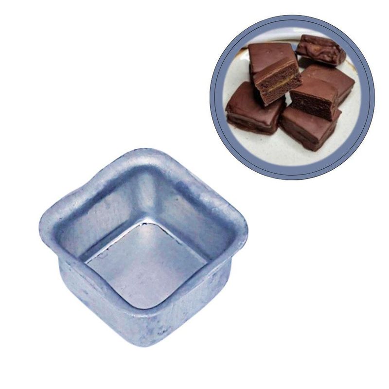 Forma de Alumínio Quadrada Para Pão de Mel 3x2cm F. F Ref. 643 Caparroz (12 unidades)
