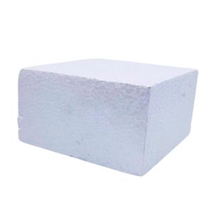 Bolo de Isopor Quadrado 18cm (01 unidade)