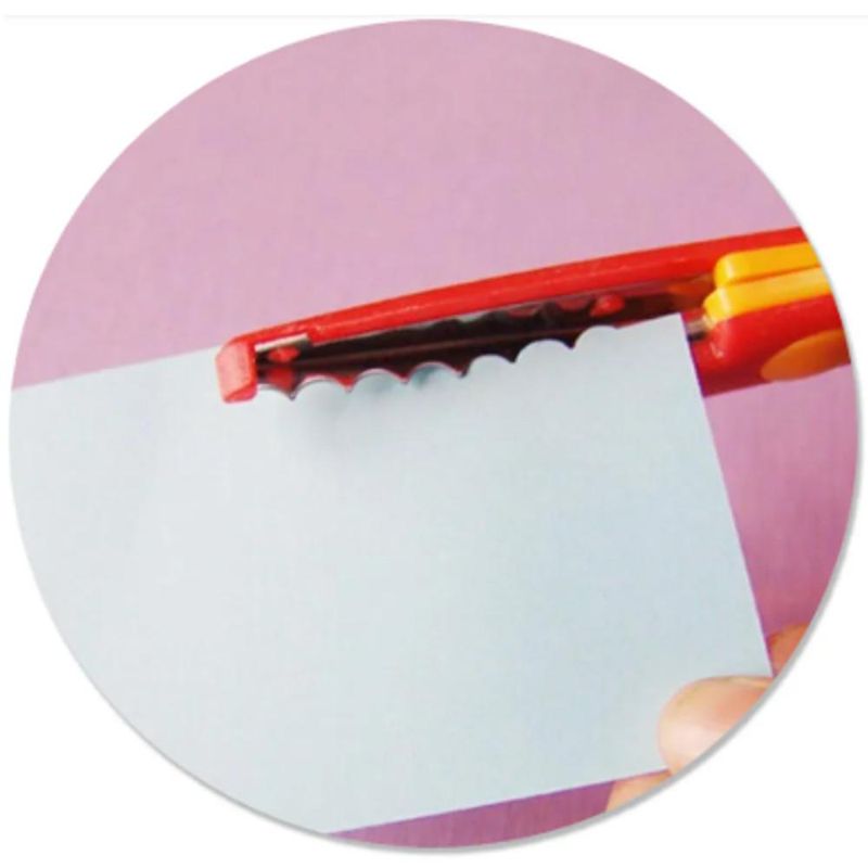 Tesoura Zig Zag 13cm Ref. 22542 Amarelo C/ Azul Acrilex (01 unidade)