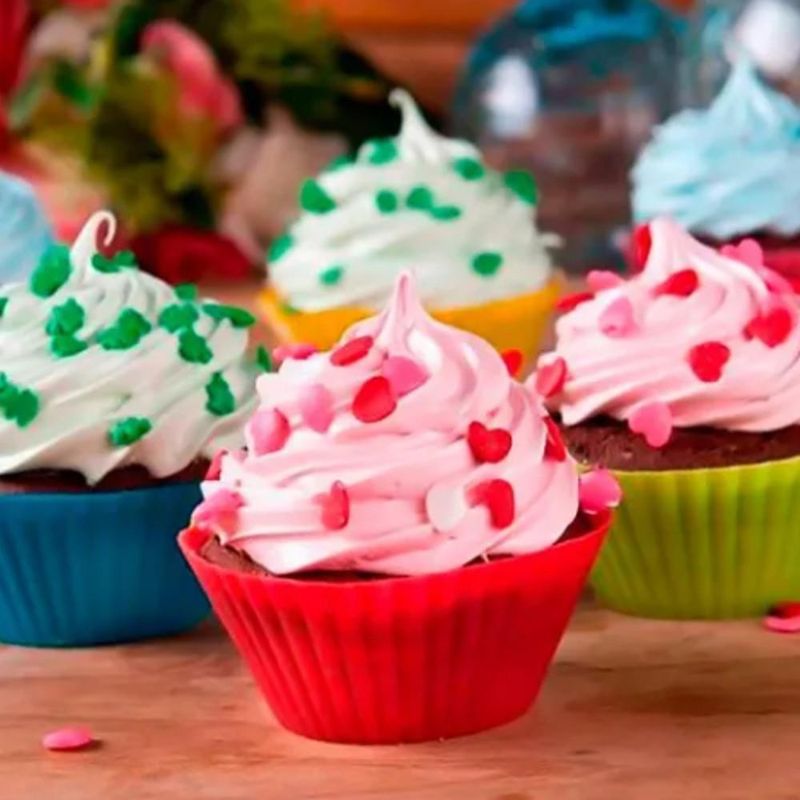Forma de Silicone Colorida P/ Cupcake 6.5x3.5cm Ref. 102 Solrac (12 unidades)