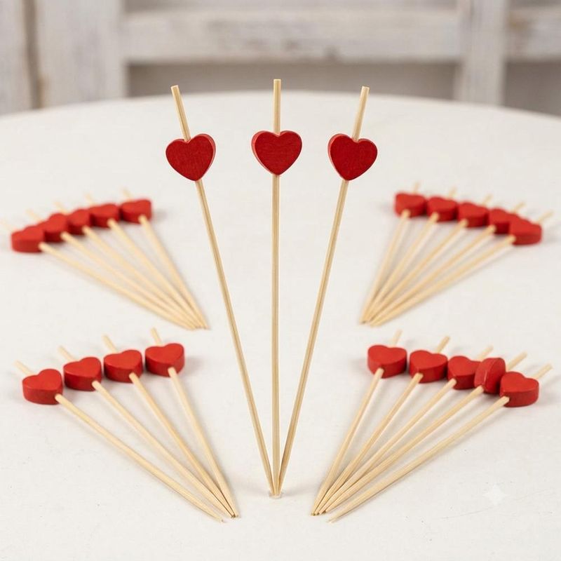 Enfeite de Bambu para Petisco Espeto Coração Vermelho Art Lille (20 Unidades)