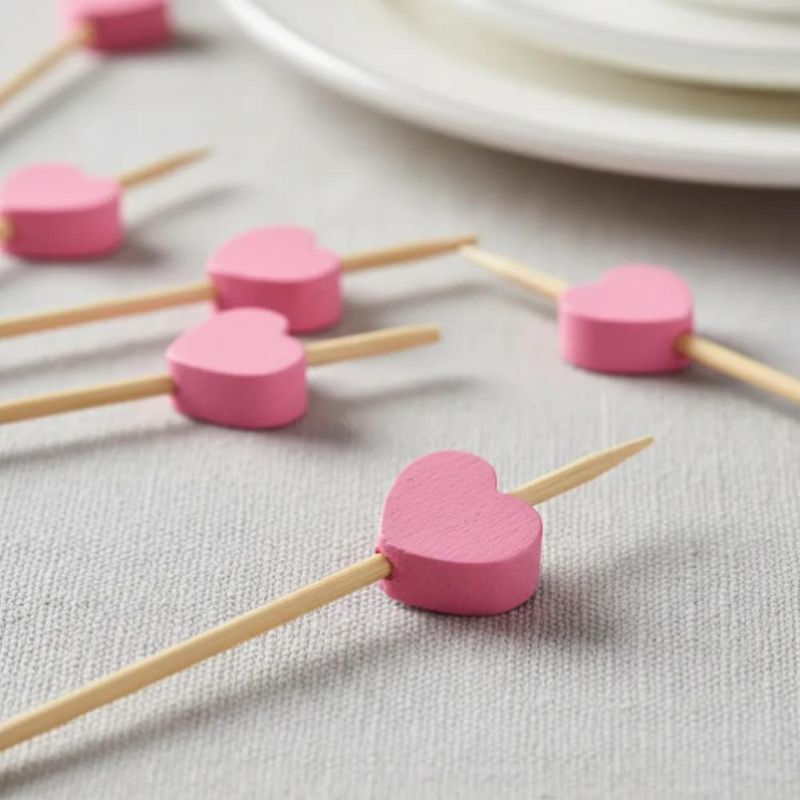 Enfeite de Bambu para Petisco Espeto Coração Rosa Art Lille (20 Unidades)